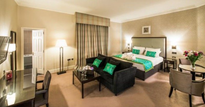 Leonardo Edinburgh City Екстериор снимка